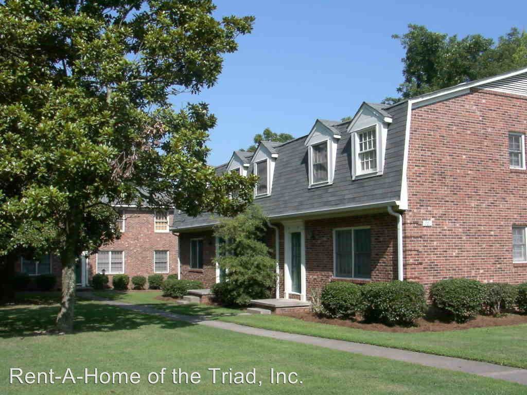 753 Chestnut Street Apartments in Charles Aycock Summit Ave