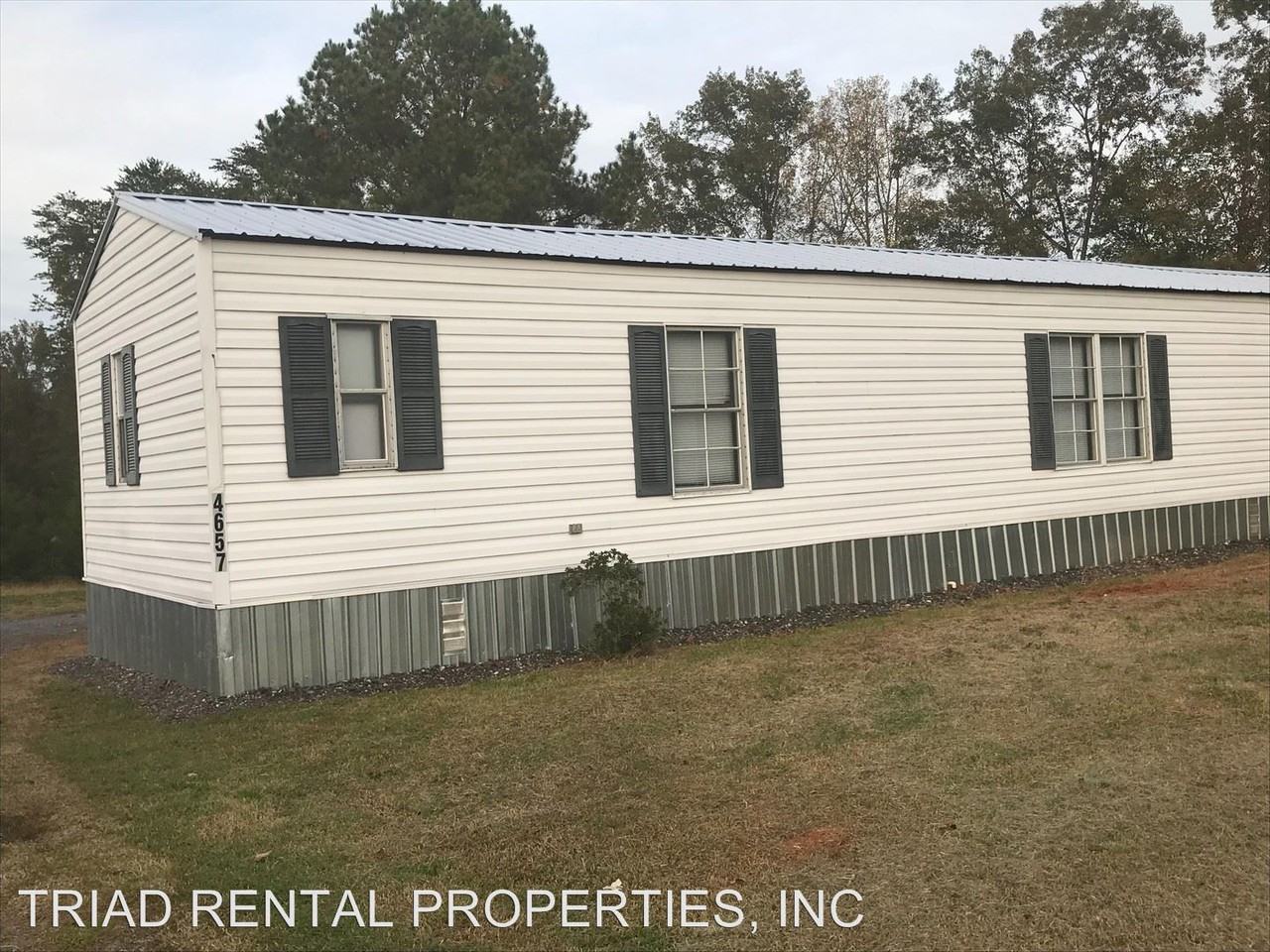 4657 Roundleaf Rd - Photo 3 of 25