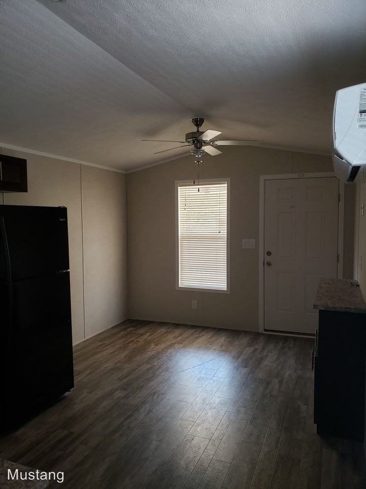 442 Millers Lane Space 9 - Photo 3 of 6