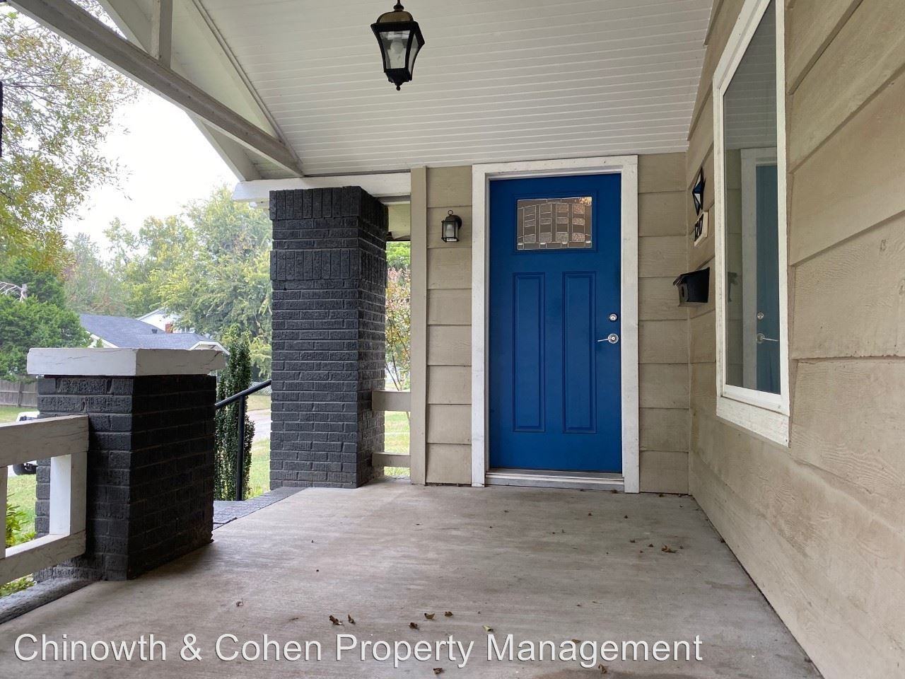 1217 S Zunis Ave - Photo 3 of 27