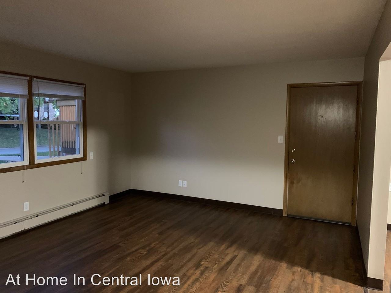 611 E 3rd St S - Photo 3 of 6