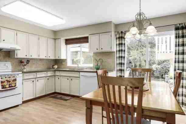 7720 Malahat Avenue - Photo 2 of 10
