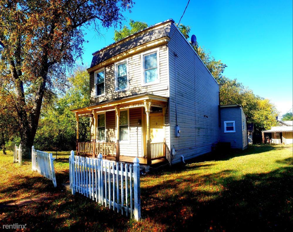 1418 Bryan St - Photo 2 of 2