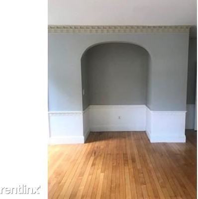 74 Washington Sq #1 - Photo 3 of 10