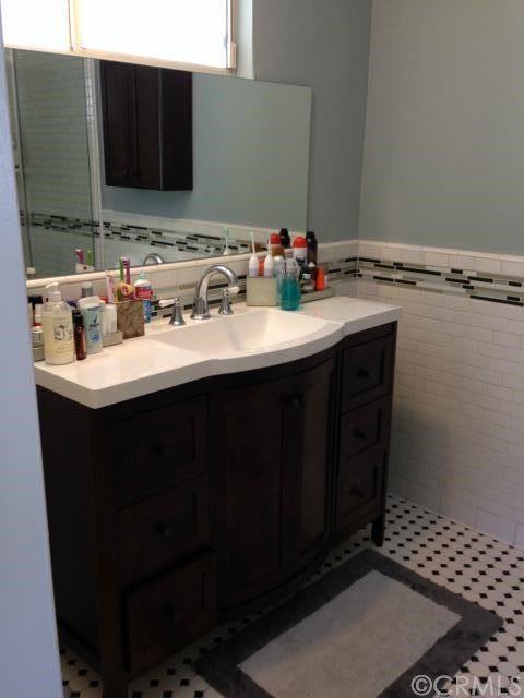 2919 Alta Laguna Blvd - Photo 3 of 13