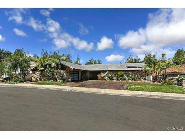 15 Royal St George Rd - Photo 2 of 23