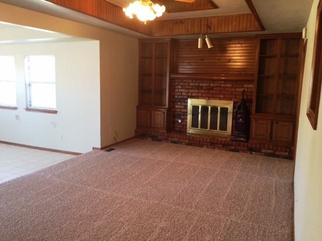13233 Eastridge Drive - Photo 3 of 19