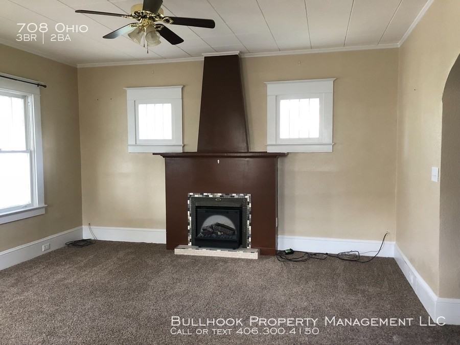 708 Ohio - Photo 3 of 21