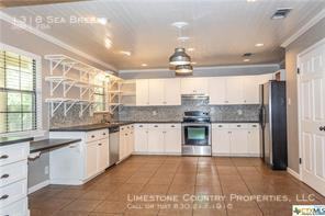 1318 Sea Breeze - Photo 2 of 17