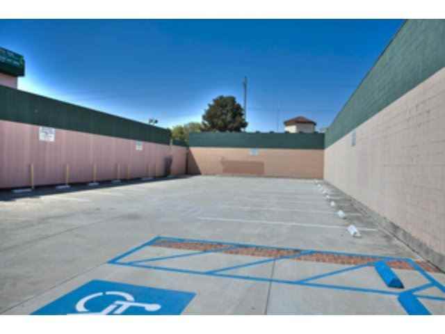 316 S Eldorado St - Photo 3 of 14