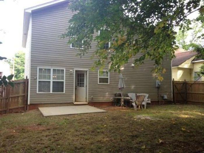 621 Cherry Street - Photo 3 of 3