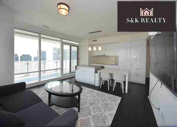 1 Bloor Street East #3811