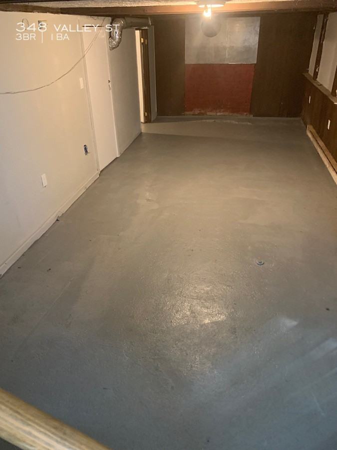 348 Valley St - Photo 2 of 8