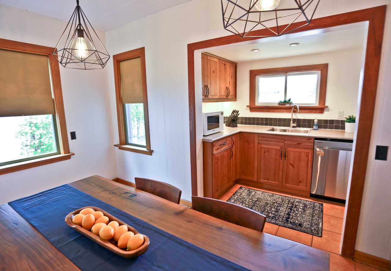 466 Kelly Street - Photo 3 of 13