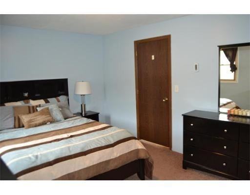 16 Cannongate Rd #17 - Photo 3 of 10