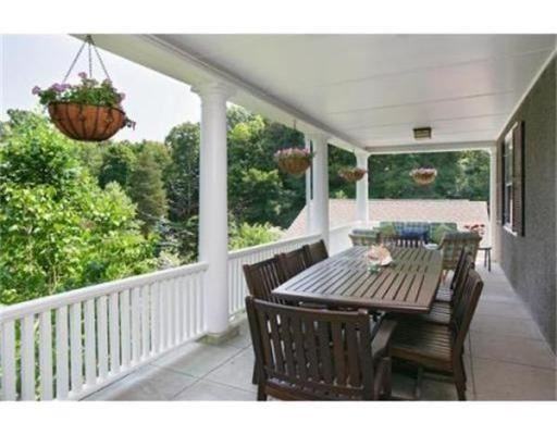 246 Glen Rd #1 - Photo 2 of 11