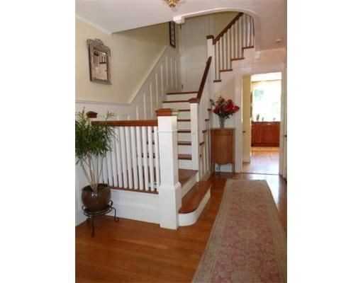 246 Glen Rd #1 - Photo 3 of 11