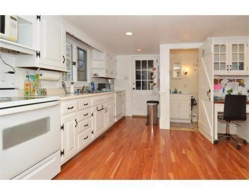 9 Walnut Rd - Photo 2 of 5