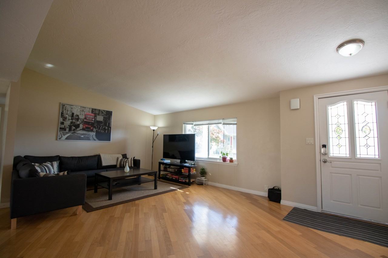 1188 W 1380 N - Photo 2 of 22