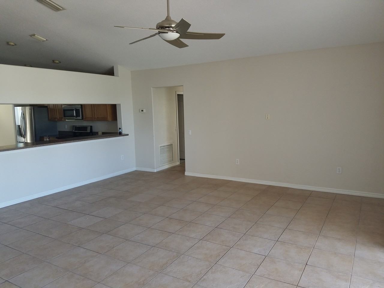 9248 Estate Cove Cir - Photo 6 of 15
