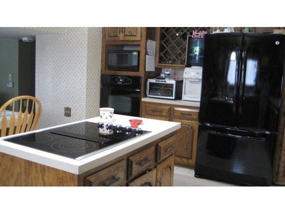 9 Telo Rd - Photo 2 of 21