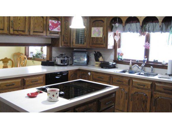 9 Telo Rd - Photo 3 of 21