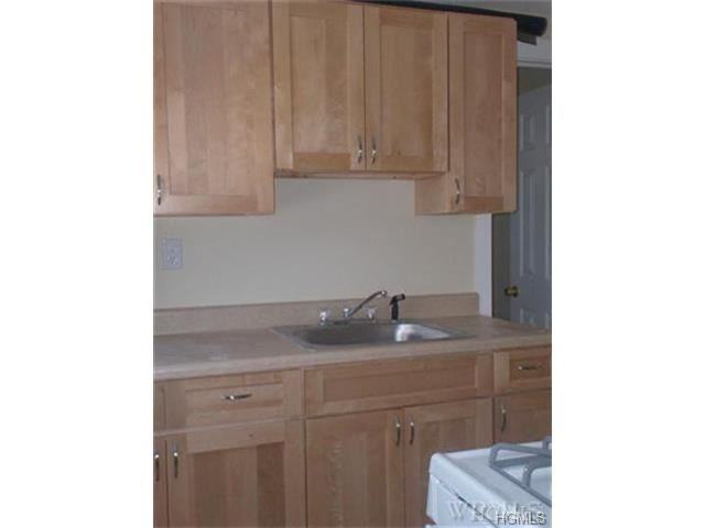 144 Babbitt Rd - Photo 3 of 6