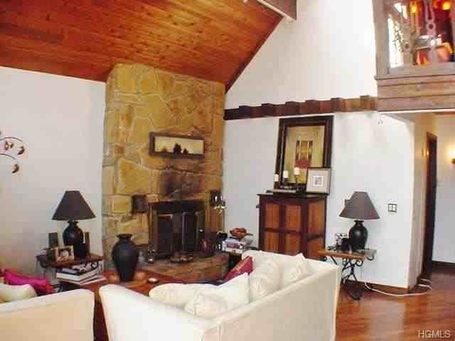 3 Ryder Rd - Photo 3 of 10