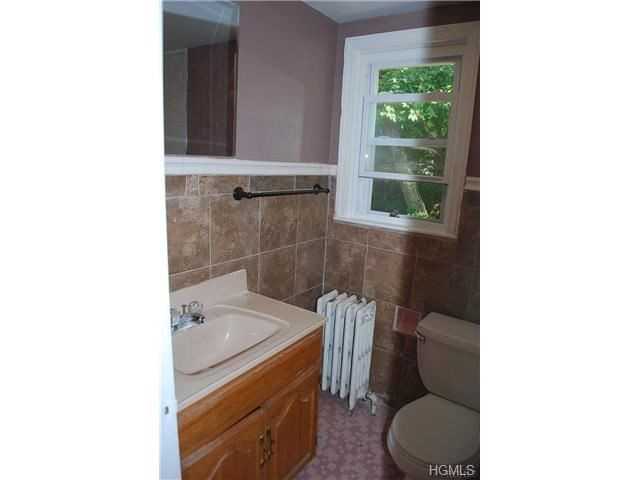 8 Travis Ave - Photo 2 of 13