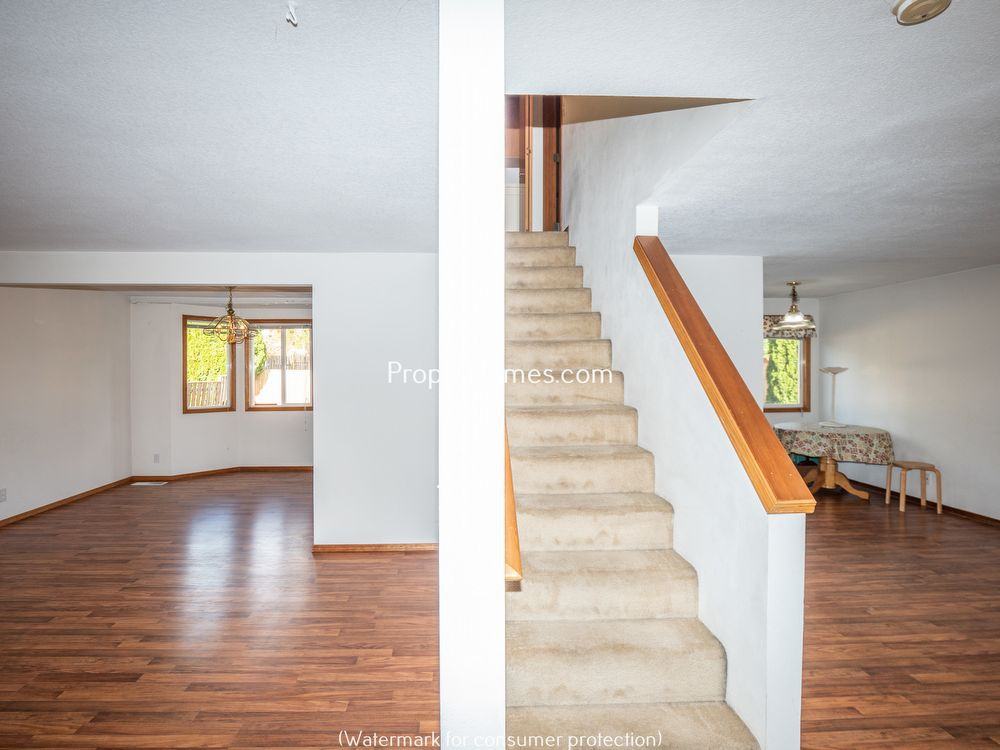12199 Sw Anton Dr - Photo 2 of 26