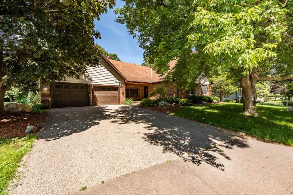 155 Chaparral Drive - Photo 2 of 50