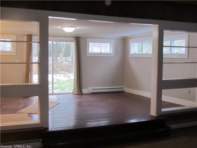 3 Attawan Rd - Photo 2 of 8