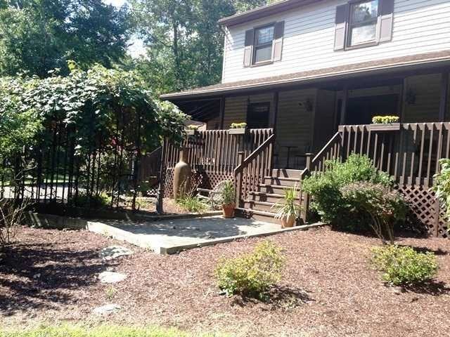 64 Rosebrook Rd - Photo 2 of 6