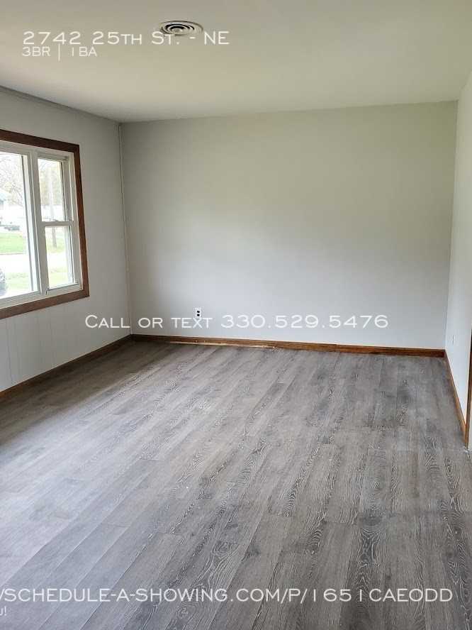 2742 25th St. #NE - Photo 2 of 12