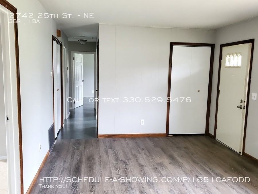 2742 25th St. #NE - Photo 3 of 12