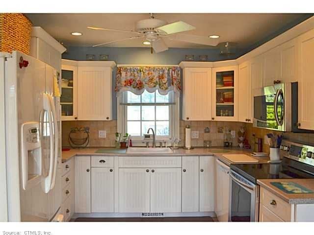 8 Flagler Ave - Photo 3 of 19