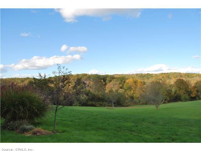 21 Hazel Woods Rd - Photo 3 of 13