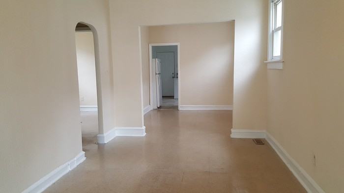 1240 25th Street - Photo 2 of 5