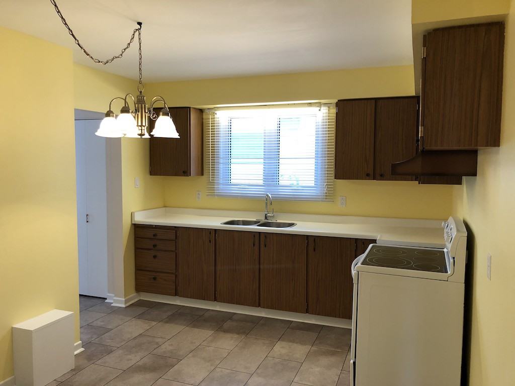 17 Rothsay Road - Photo 3 of 10