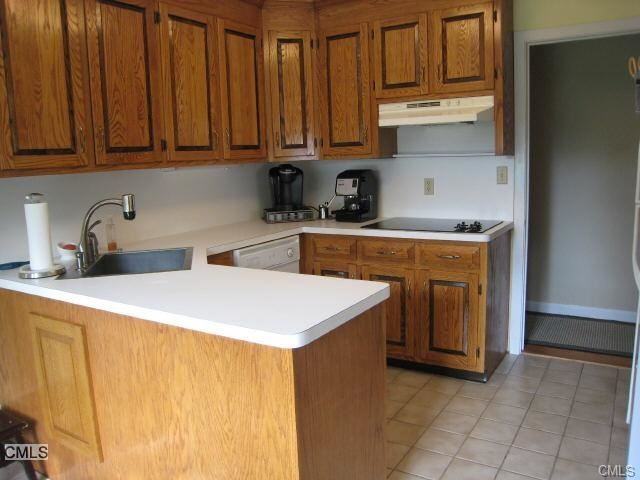 17 Drumlin Rd - Photo 3 of 10