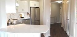 140 Bathurst Street #704