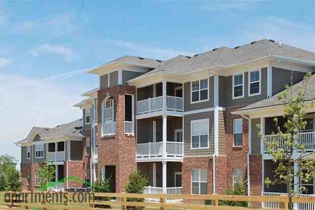 Canyon Club at Metropolis Apartments 2720 Canyon Club Dr., Plainfield