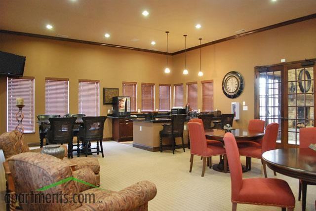 Canyon Club at Metropolis Apartments 2720 Canyon Club Dr., Plainfield