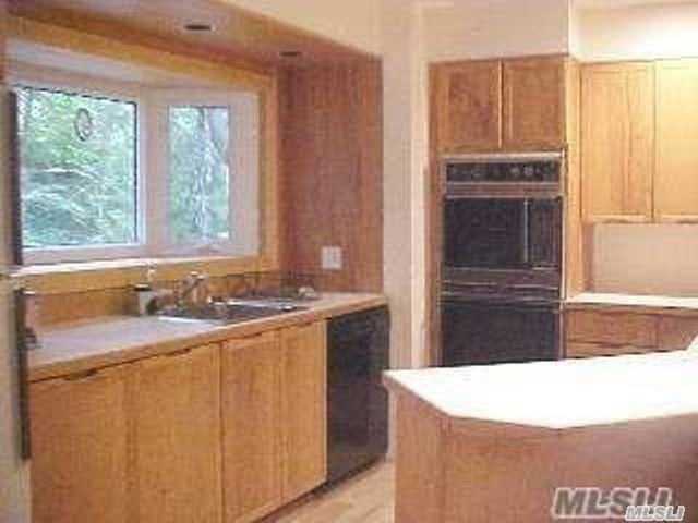 116 Harding Ct - Photo 2 of 8