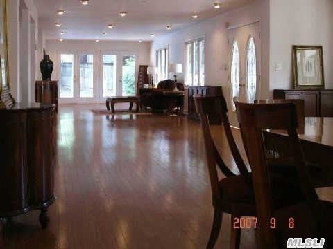 47 Roundtree Dr - Photo 2 of 8