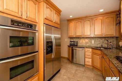 80 E 20th St - Photo 3 of 17