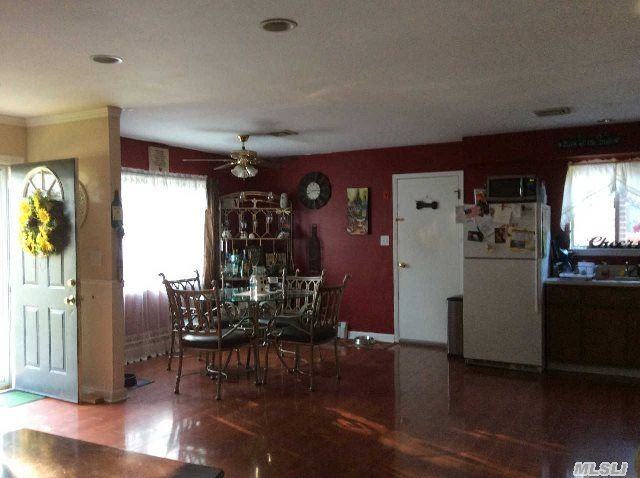 512 S Pecan St - Photo 2 of 15