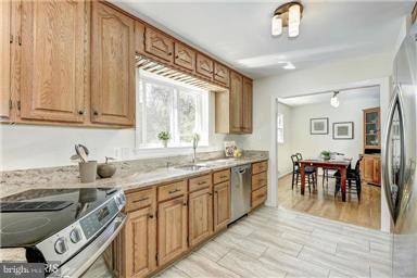 9217 Santayana Drive - Photo 3 of 22