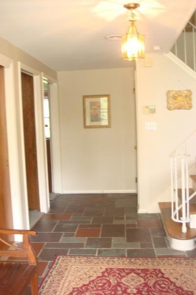 268 Woodbine Cir - Photo 2 of 7