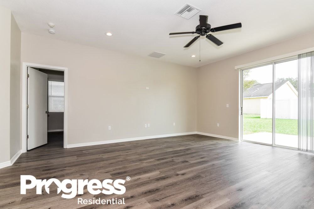 6150 Champions Gate Blvd - Photo 3 of 16